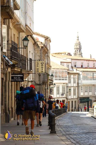 Nom de l'image : D1157630-01 — Description :  Pèlerinage année jubilaire 2004 à St Jacques de Compostelle