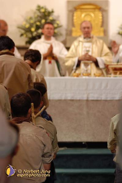 Nom de l'image : D1156869-01 — Description :  Pèlerinage année jubilaire 2004 à St Jacques de Compostelle