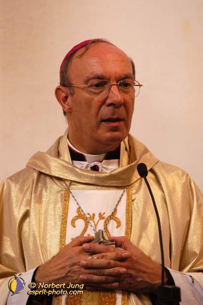 Nom de l'image : D1156920-01 — Description :  Pèlerinage année jubilaire 2004 à St Jacques de Compostelle