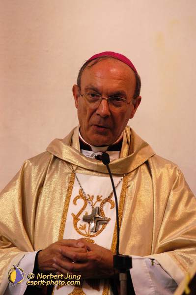 Nom de l'image : D1156926-01 — Description :  Pèlerinage année jubilaire 2004 à St Jacques de Compostelle