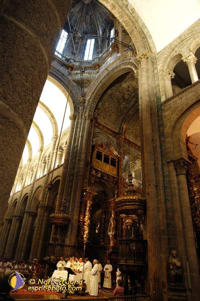 Nom de l'image : D1157321-01 — Description :  Pèlerinage année jubilaire 2004 à St Jacques de Compostelle