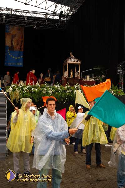 Nom de l'image : D1158387-01 — Description :  Pèlerinage année jubilaire 2004 à St Jacques de Compostelle