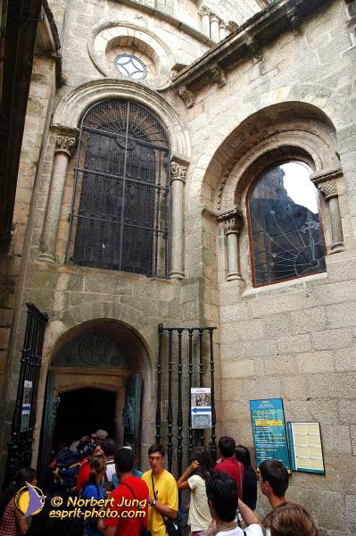 Nom de l'image : D1157118-01 — Description :  Pèlerinage année jubilaire 2004 à St Jacques de Compostelle