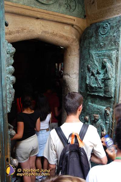 Nom de l'image : D1157141-01 — Description :  Pèlerinage année jubilaire 2004 à St Jacques de Compostelle