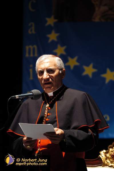 Nom de l'image : D1157874-01 — Description :  Pèlerinage année jubilaire 2004 à St Jacques de Compostelle