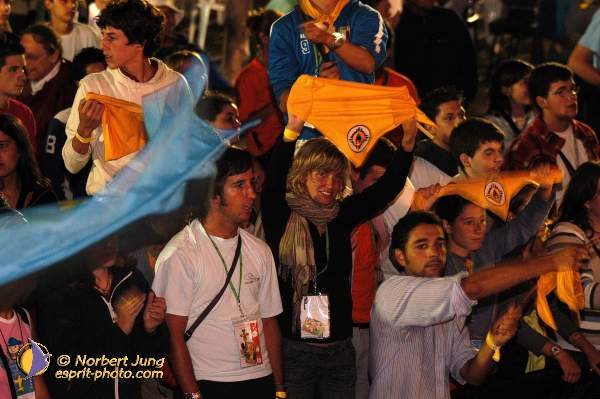 Nom de l'image : D1158230-01 — Description :  Pèlerinage année jubilaire 2004 à St Jacques de Compostelle