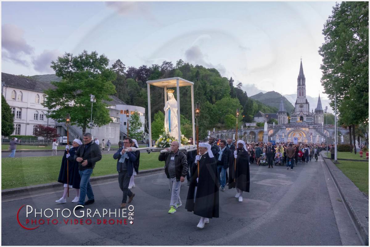 Nom de l'image : 20190511-210650_S1120175_c_Photographie.Pro — Description : S1120175