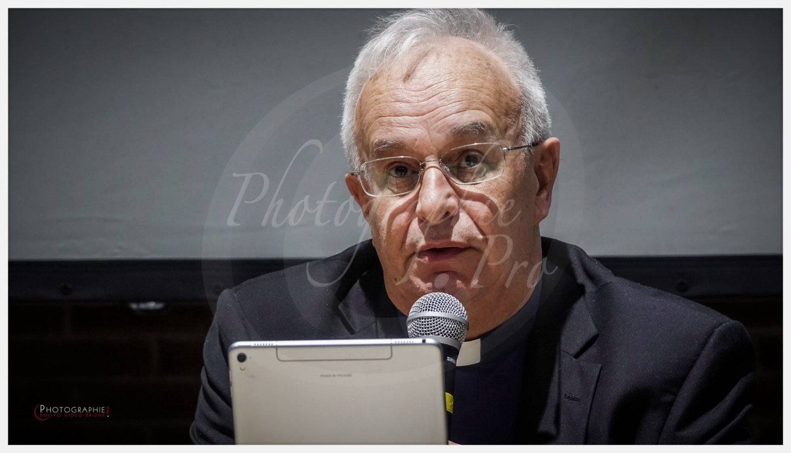 Nom de l'image : S1006784_(c)N.JUNG-www.Photographie.Pro — Description :