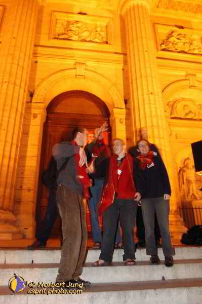 Nom de l'image : D1188026-1 — Description :  Paris - Toussaint 2004