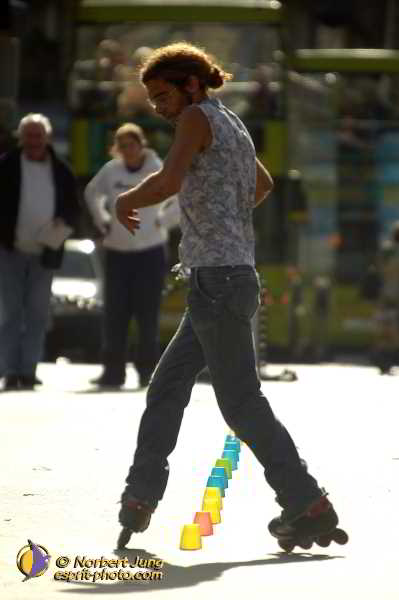 Nom de l'image : D1188579-1 — Description :  Paris - Toussaint 2004