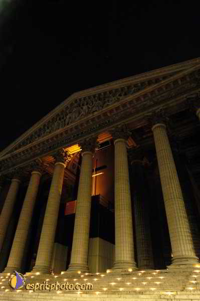 Nom de l'image : D1190649-1 — Description :  Paris - Toussaint 2004