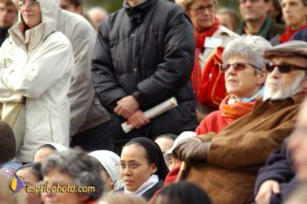 Nom de l'image : D1190974-1 — Description :  Paris - Toussaint 2004