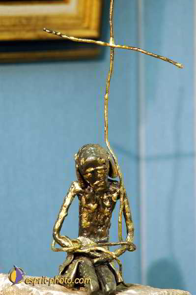 Nom de l'image : D1192390-nef-1 — Description :  Paris - Toussaint 2004