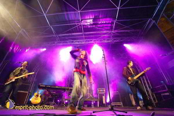 Nom de l'image : D1191G800-1 — Description :  Paris - Toussaint 2004