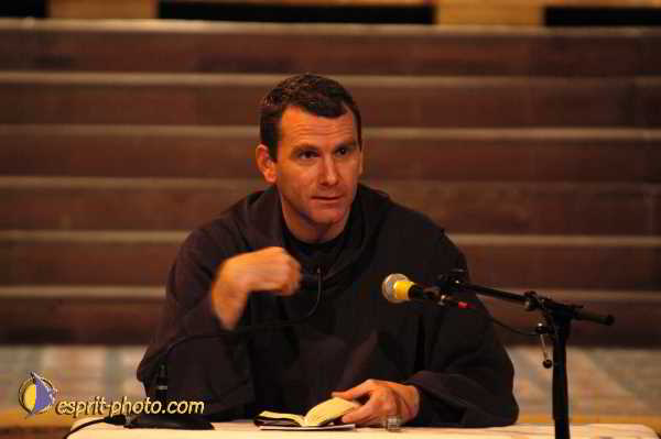 Nom de l'image : D1189966-1 — Description :  Paris - Toussaint 2004