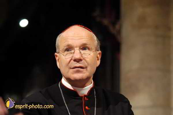 Nom de l'image : D1190696-1 — Description :  Paris - Toussaint 2004