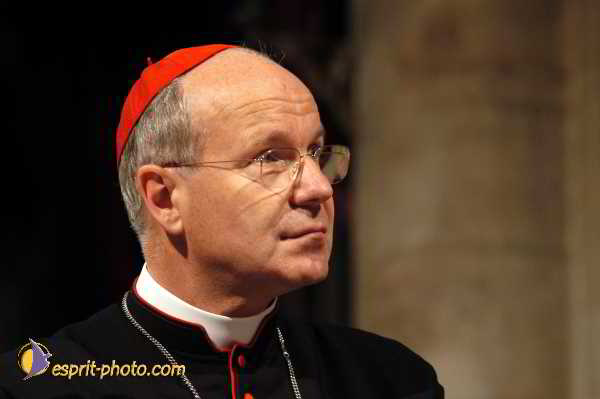 Nom de l'image : D1190734-1 — Description :  Paris - Toussaint 2004