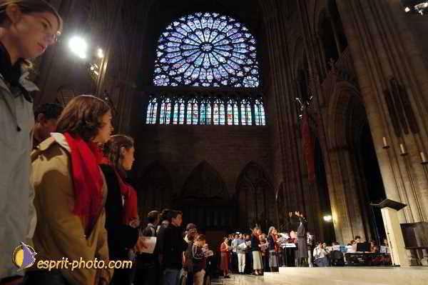 Nom de l'image : D1190743-1 — Description :  Paris - Toussaint 2004