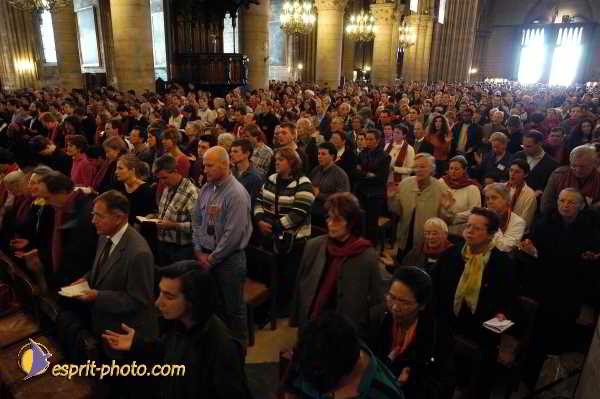 Nom de l'image : D1191014-1 — Description :  Paris - Toussaint 2004