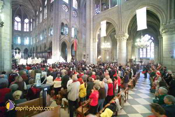 Nom de l'image : D1191G718-1 — Description :  Paris - Toussaint 2004