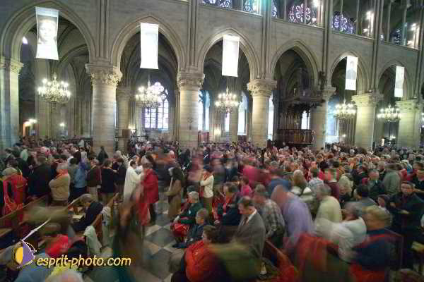 Nom de l'image : D1191G739-1 — Description :  Paris - Toussaint 2004