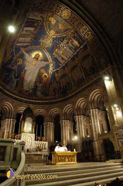 Nom de l'image : D1189024-1 — Description :  Paris - Toussaint 2004