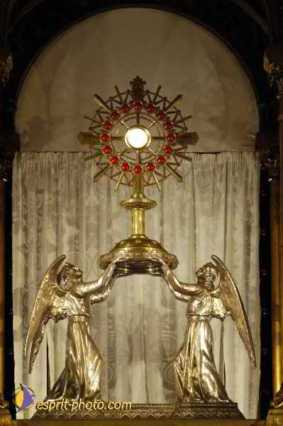 Nom de l'image : D1189091-1 — Description :  Paris - Toussaint 2004