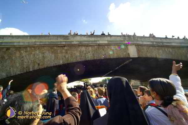 Nom de l'image : D1188G288-1 — Description :  Paris - Toussaint 2004