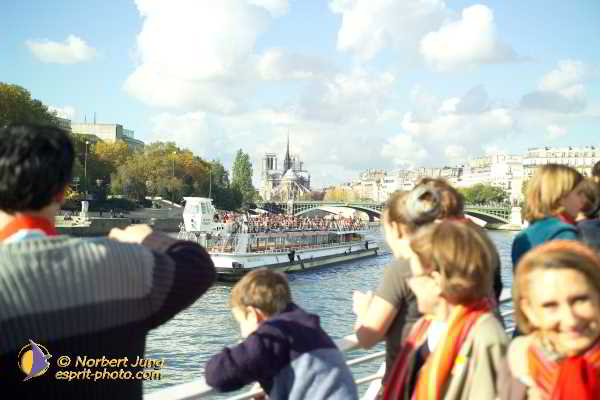 Nom de l'image : D1188G318-1 — Description :  Paris - Toussaint 2004