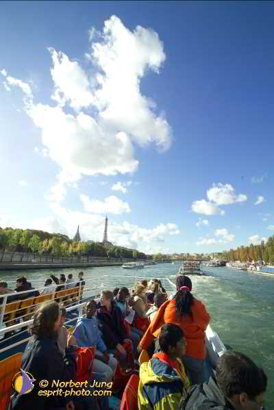 Nom de l'image : D1188G357-1 — Description :  Paris - Toussaint 2004