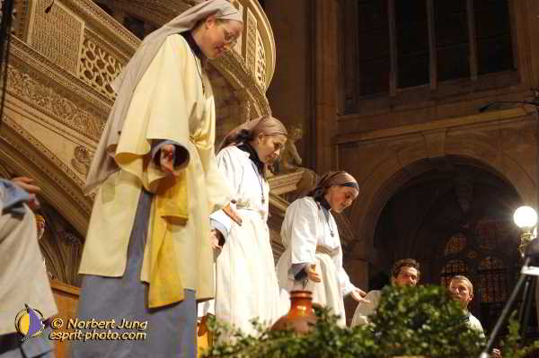 Nom de l'image : D1188124-1 — Description :  Paris - Toussaint 2004