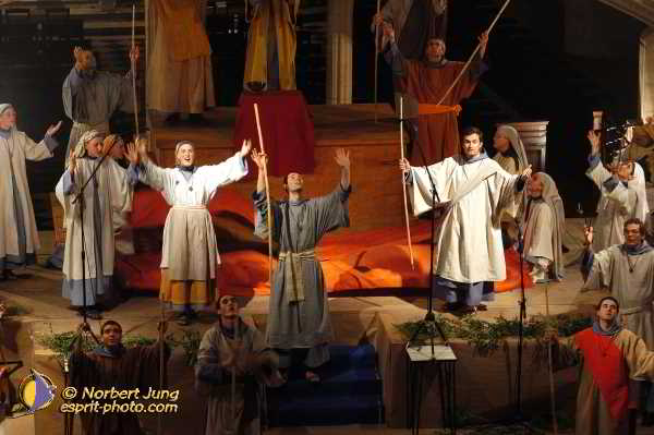 Nom de l'image : D1188277-1 — Description :  Paris - Toussaint 2004