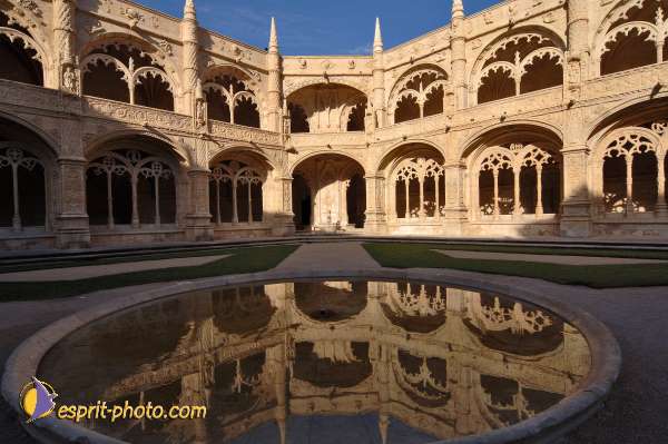 Nom de l'image : E2003448-1 — Description :