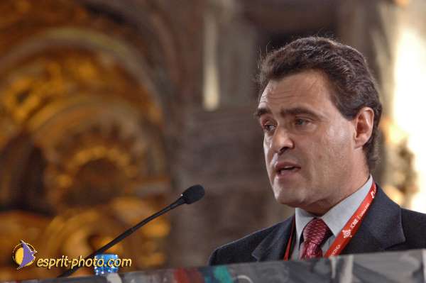 Nom de l'image : E2003501-1 — Description :