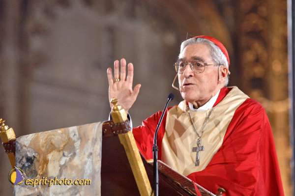 Nom de l'image : E2003813-1 — Description :