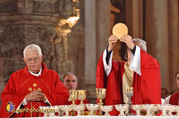 Nom de l'image : E2003839-1 — Description :