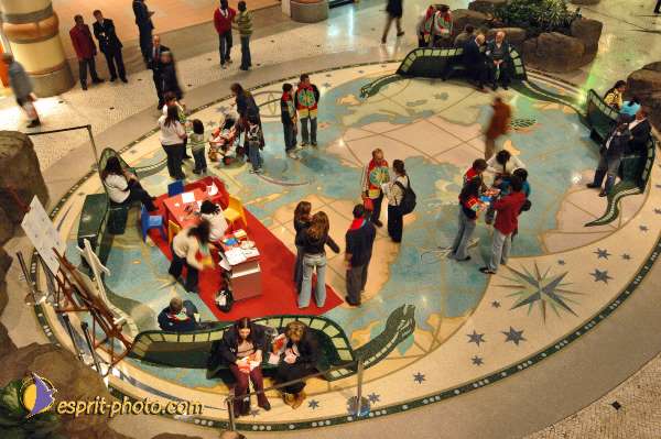 Nom de l'image : E2004178-1 — Description :