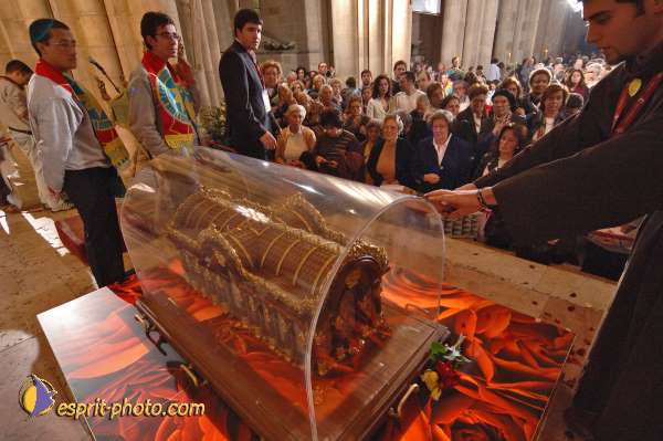 Nom de l'image : E2003063-1 — Description :