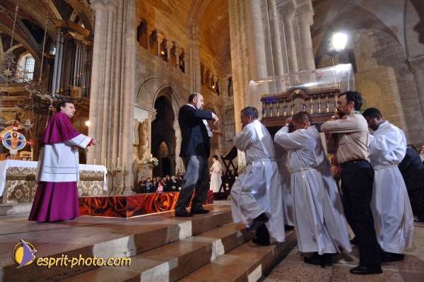 Nom de l'image : E2002575-1 — Description :