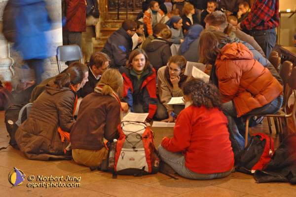 Nom de l'image : D2132448_1 — Description :  Taizé : Pèlerinage de confiance sur la terre à Milan (Italy)