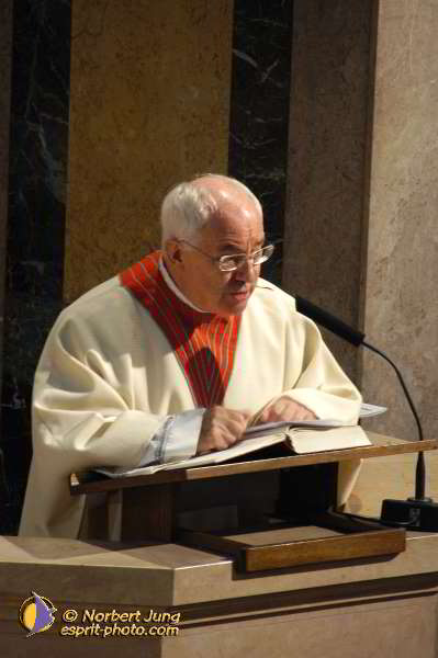 Nom de l'image : D1184521-1 — Description :  Synode 78 - Messe à la Basilique de Lisieux le 3 oct 2004