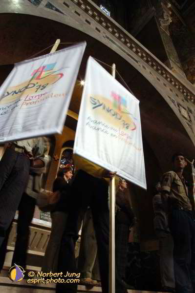 Nom de l'image : D1184649-1 — Description :  Synode 78 - Messe à la Basilique de Lisieux le 3 oct 2004