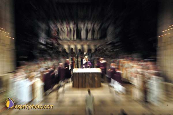 Nom de l'image : D1213900-1 — Description :  Monseigneur Vingt-Trois - Installation comme archévêque de Paris