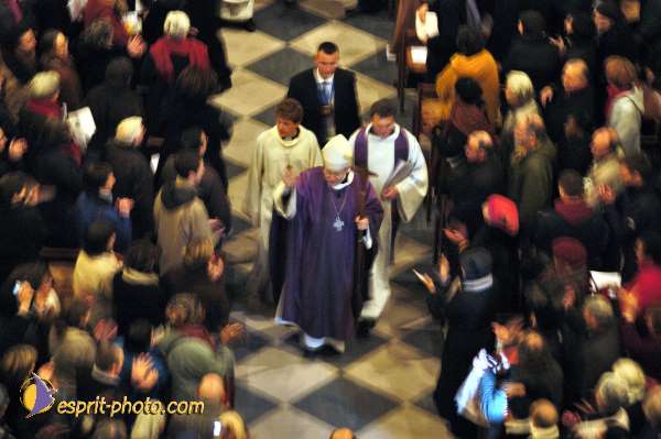 Nom de l'image : D1214242-1 — Description :  Monseigneur Vingt-Trois - Installation comme archévêque de Paris