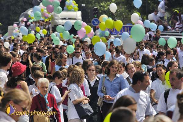 Nom de l'image : D2018464-1 — Description :  Pâques 2005 à Seville (Espagne-Andalusie)