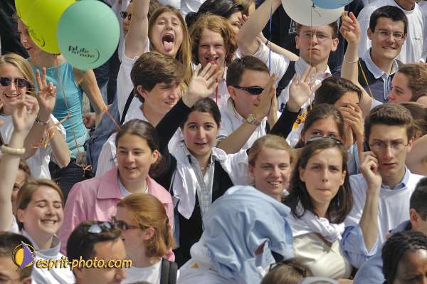 Nom de l'image : D2018804-1 — Description :  Pâques 2005 à Seville (Espagne-Andalusie)