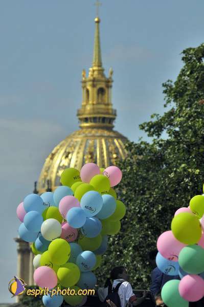 Nom de l'image : D2019225-1 — Description :  Pâques 2005 à Seville (Espagne-Andalusie)