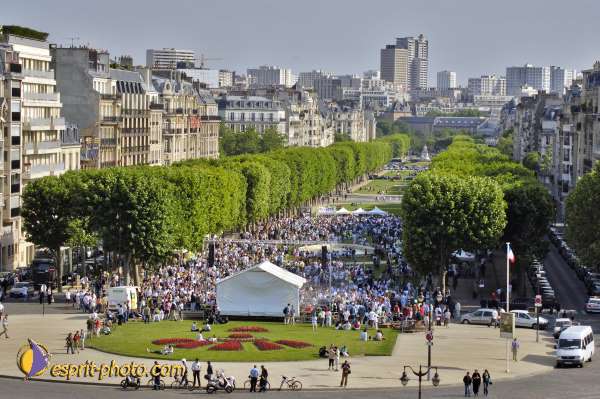 Nom de l'image : D2019516-1 — Description :  Pâques 2005 à Seville (Espagne-Andalusie)
