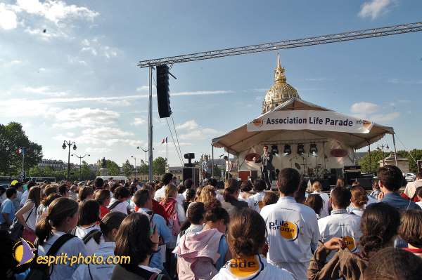 Nom de l'image : E00047418-1 — Description :