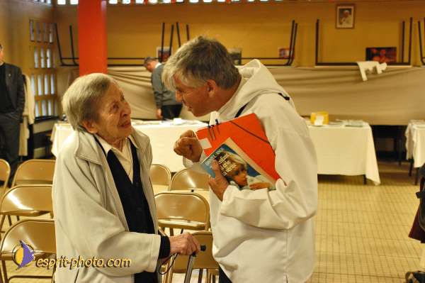 Nom de l'image : E00072830-1 — Description :  Colloque de l'asociation enfance et Sainteté